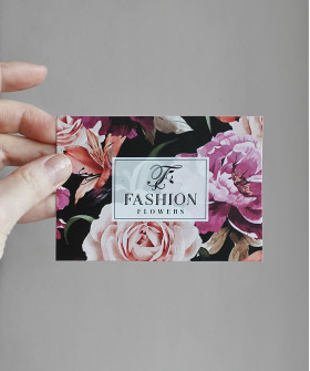 Фирменная открытка FASHION FLOWERS